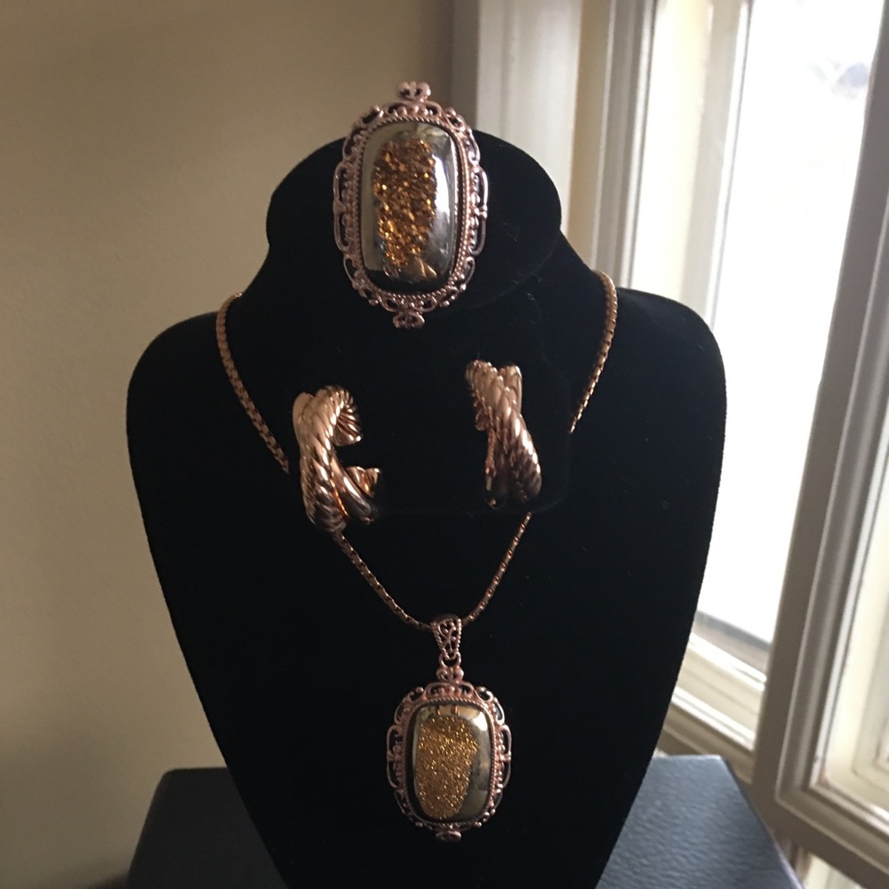 “ Rose Gold” 3pc Earrings, Necklace, Ring Set